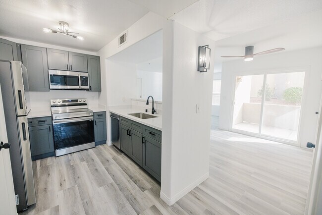 Building Photo - 2300 E Silverado Ranch Blvd
