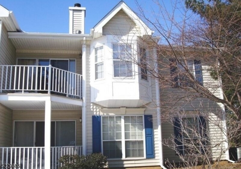 20 Opal Ct, Franklin Township, NJ 08823 Condo for Rent in Franklin