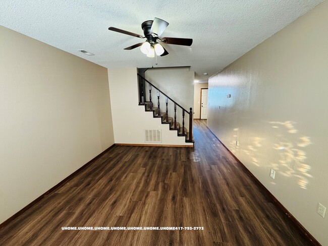 Building Photo - 2231 Texas Ave