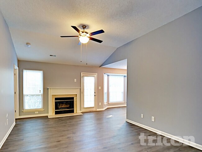 Foto del edificio - 10334 Creswell Ct