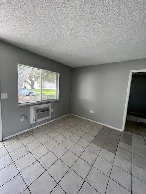 Foto del edificio - 1308 36th Ave W