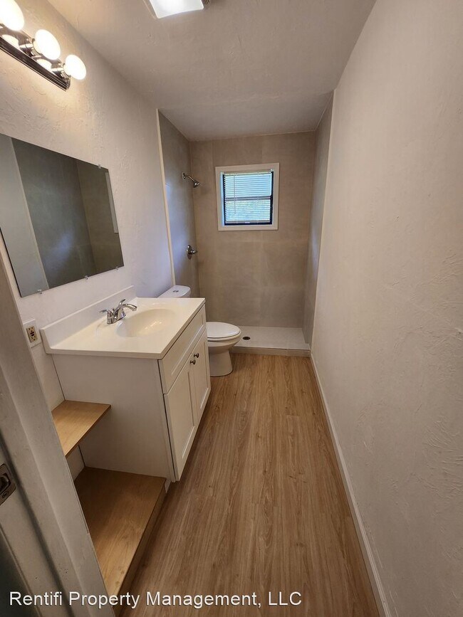 Foto del edificio - 4 br, 2 bath House - 1425 Lura Ave
