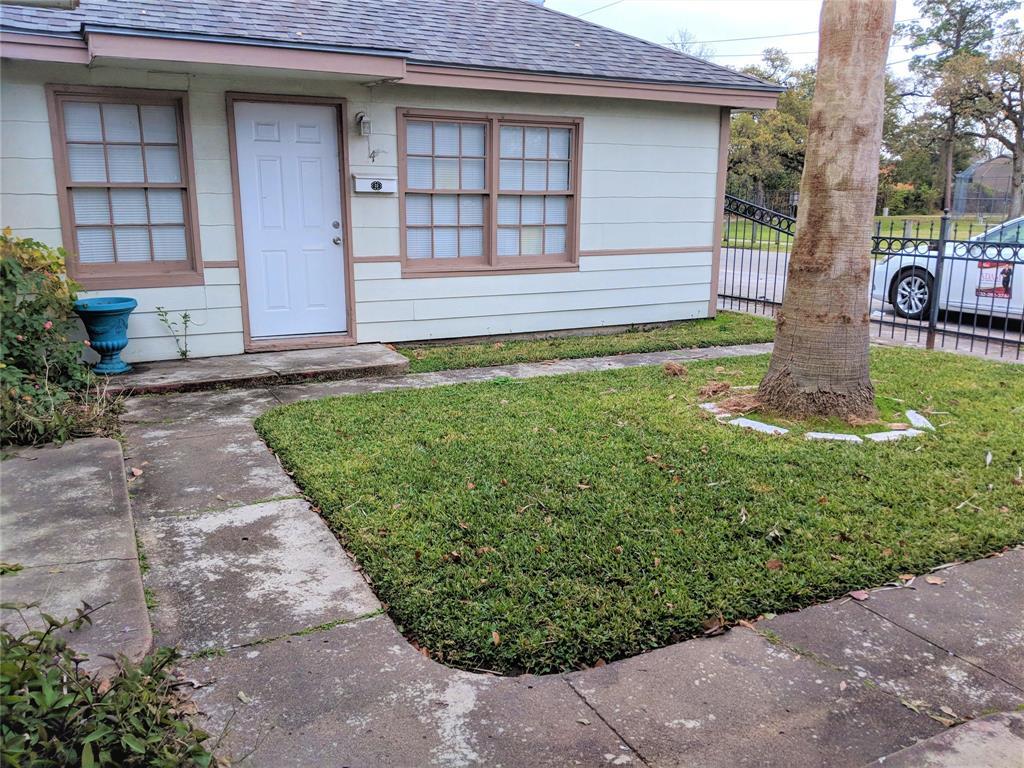 Foto principal - 909 W 13th St