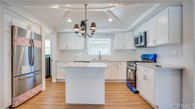 Foto principal - 2025 Nutwood Ave