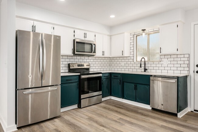 Building Photo - 2597 Bretton Woods Dr