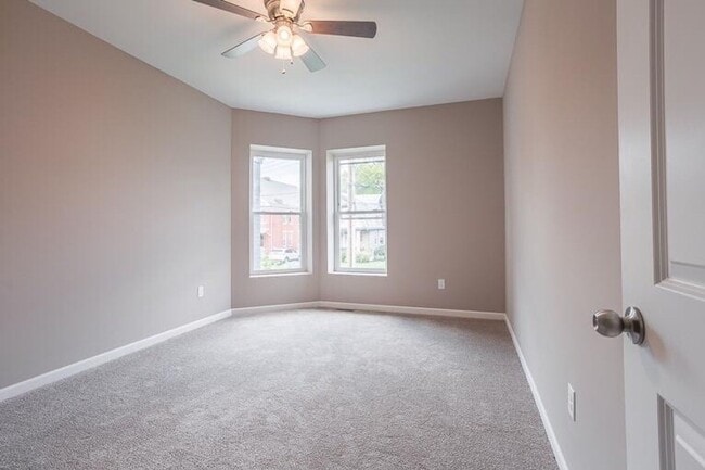 Photo - 1931 Delaware Ave Apartment