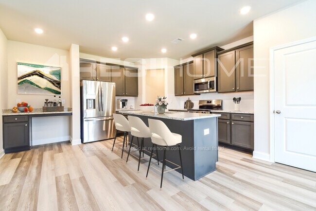 Building Photo - 40 Tilbury Pointe