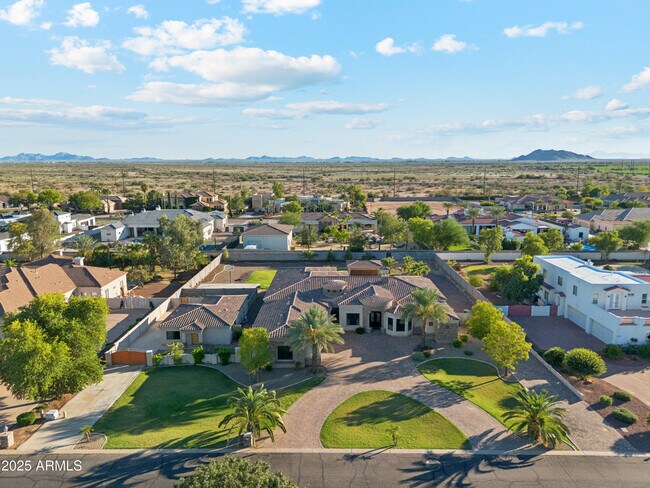 Foto del edificio - 11407 E Bellflower Ct