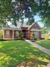 Building Photo - 97 N Bailey Springs Dr