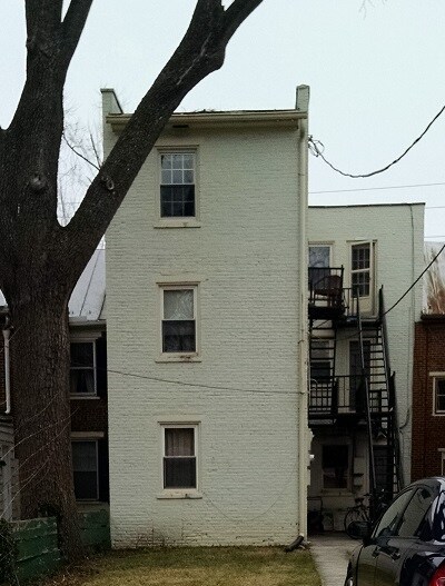 Building Photo - Old Brick House Apartments