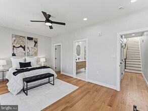 Building Photo - 4320 7th St NW