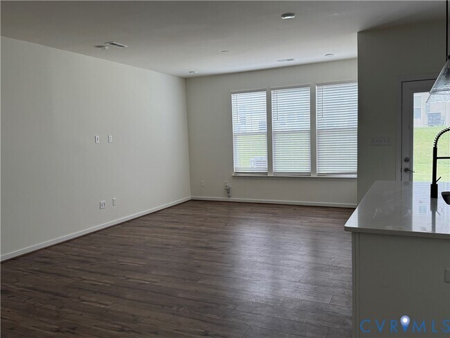 Foto del edificio - 18630 Palisades Cv Ct