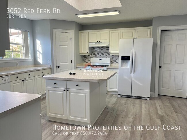 Foto del edificio - 3052 Red Fern Rd