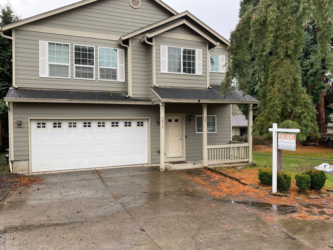 Primary Photo - 2 Story