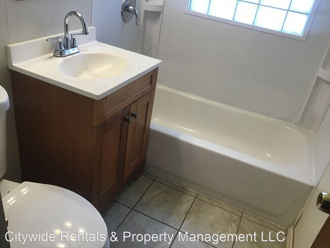Foto del edificio - 2 br, 1 bath House - 4251 N 42nd Pl.
