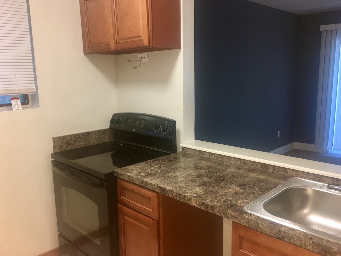 Foto principal - 108-49 Seaview Ave