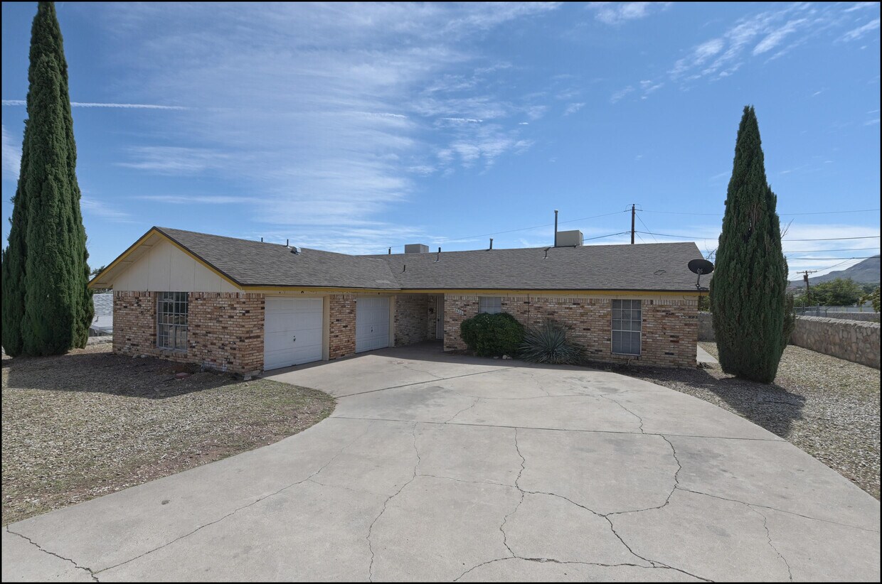3406 Moonlight Ave, El Paso, TX 79904 House for Rent in El Paso, TX