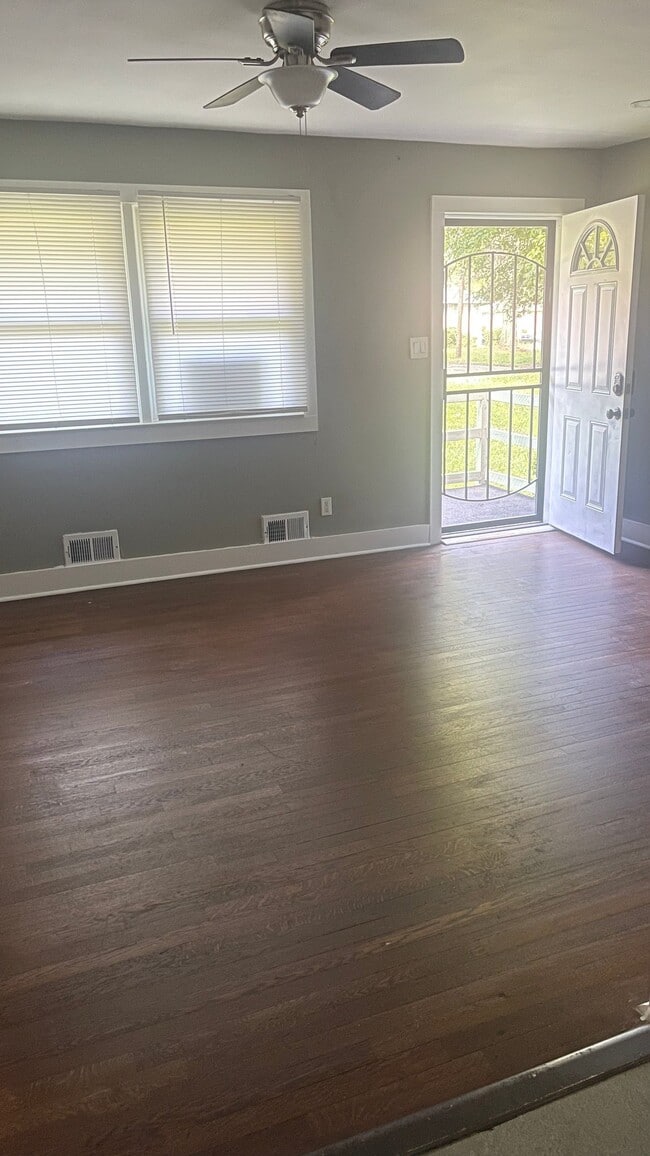 Photo - 320 Whitworth Dr SW (Atlanta, GA) House