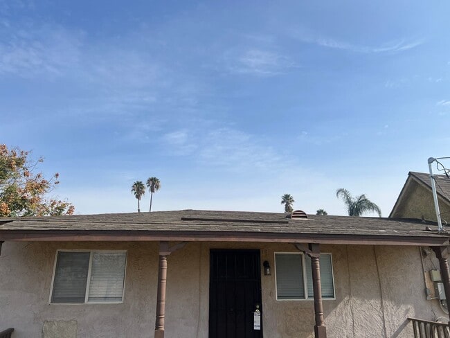 Photo - 10937 Sunnyslope Ave Apartment