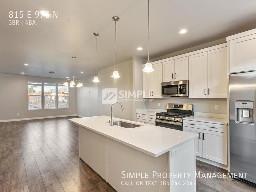 Primary Photo - Perfect blend of location, quality and com...