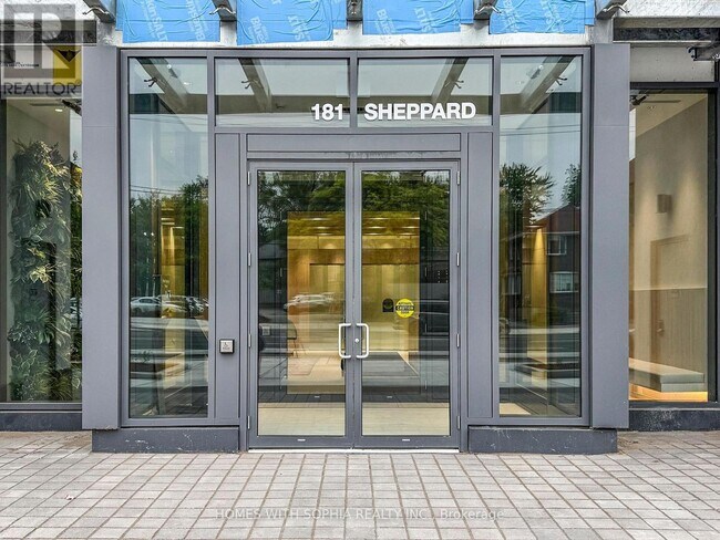 Photo du bâtiment - 181 Sheppard Ave E