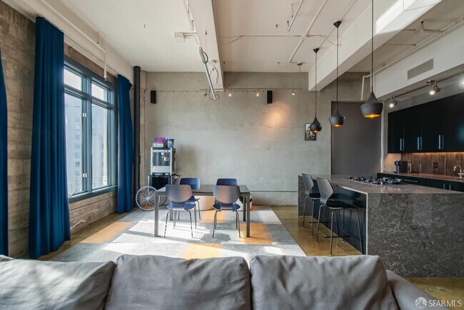 Foto del edificio - 2 Mint Plaza