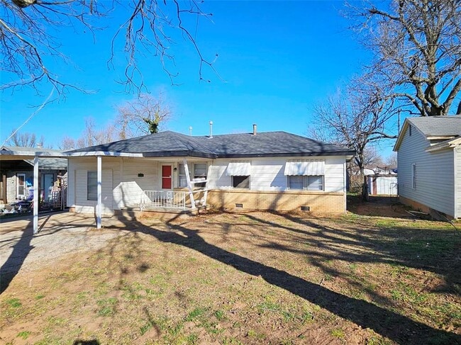 Building Photo - 3633 SE 27th St