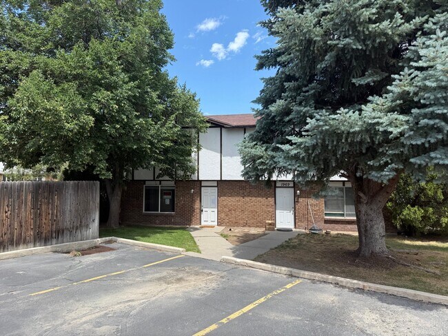 Foto del edificio - 1967 Parkridge Dr