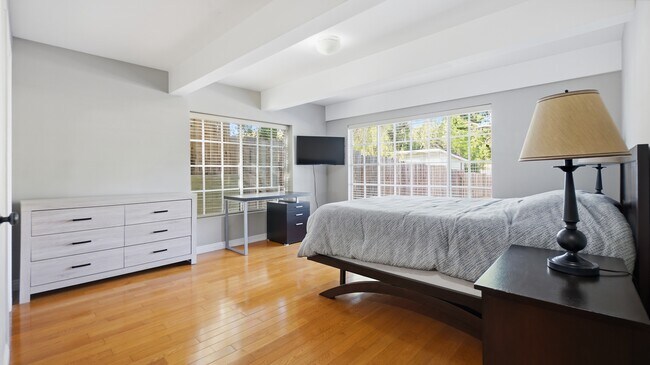 Foto del edificio - 10350 Johanna Ave