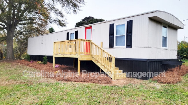 Building Photo - 116 Drum Rd