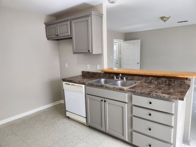 Foto del edificio - 13339 Vermont St