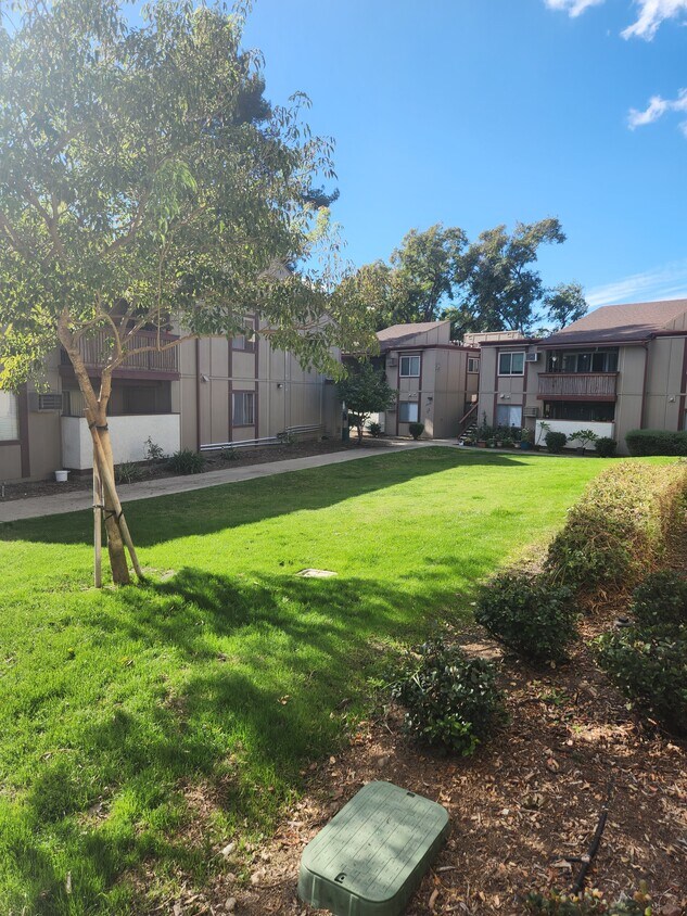 5472 Adobe Falls Rd Unit 7, San Diego, CA 92120 Condo for Rent in San