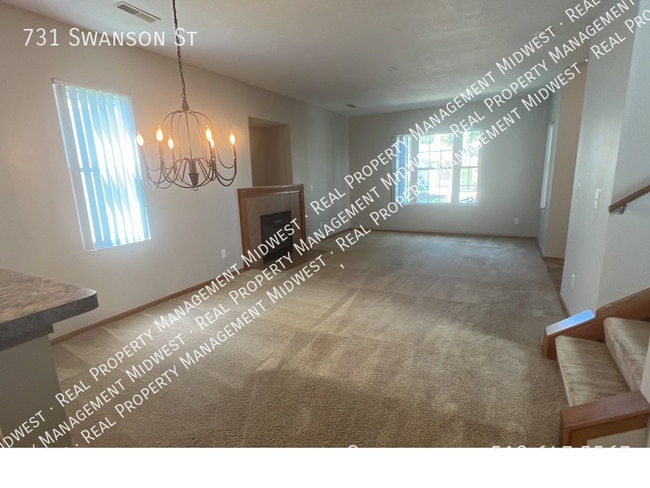 Foto del edificio - 731 Swanson St