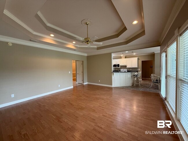 Foto del edificio - 9090 Pleasant Rd