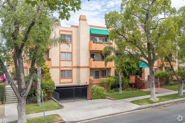 Building Photo - Allen Court Apartments