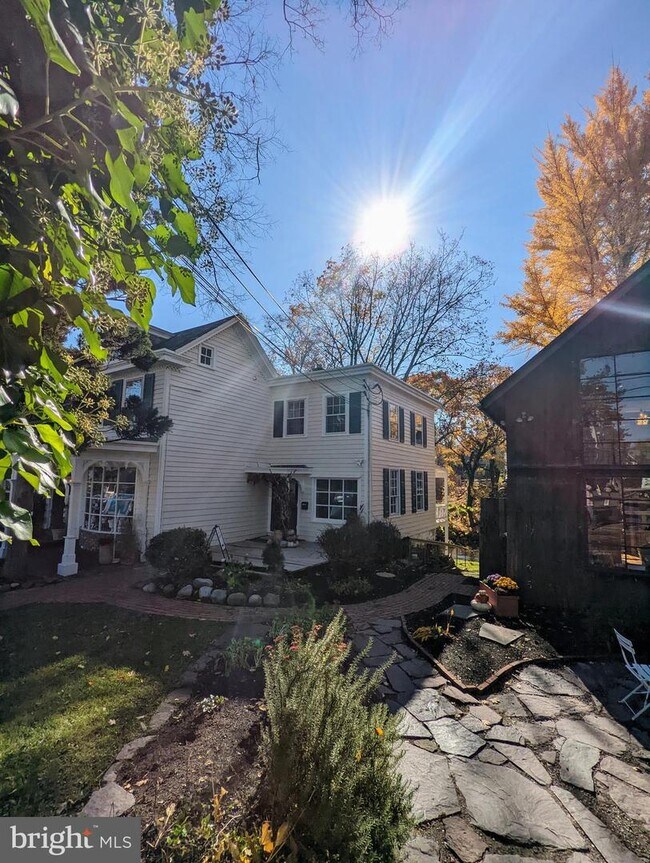 Foto del edificio - 15-15 W Ferry St