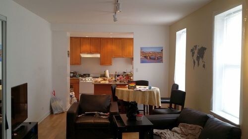 Building Photo - 808 W Junior Ter
