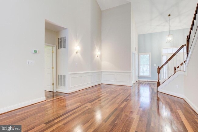 Building Photo - 6143 Ferrier Ct