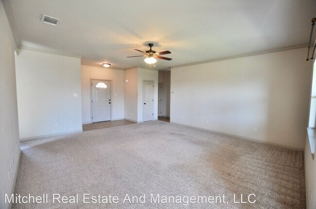Building Photo - 3 br, 2 bath House - 1245 Newcastle Dr.