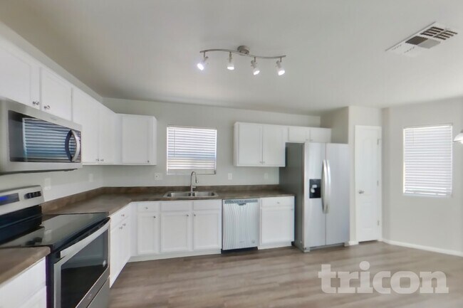 Foto del edificio - 4151 E Aragonite Ln