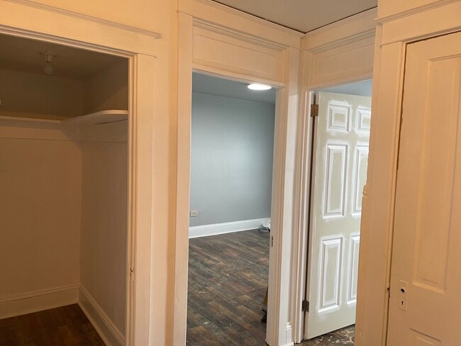 Foto del edificio - 108 Manheim Ave