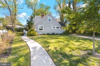 Building Photo - 5734 Crawford Dr