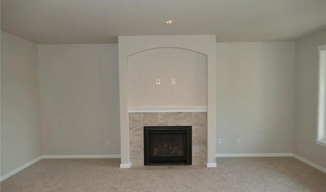 Building Photo - 5407 Lily Jo Ct SE