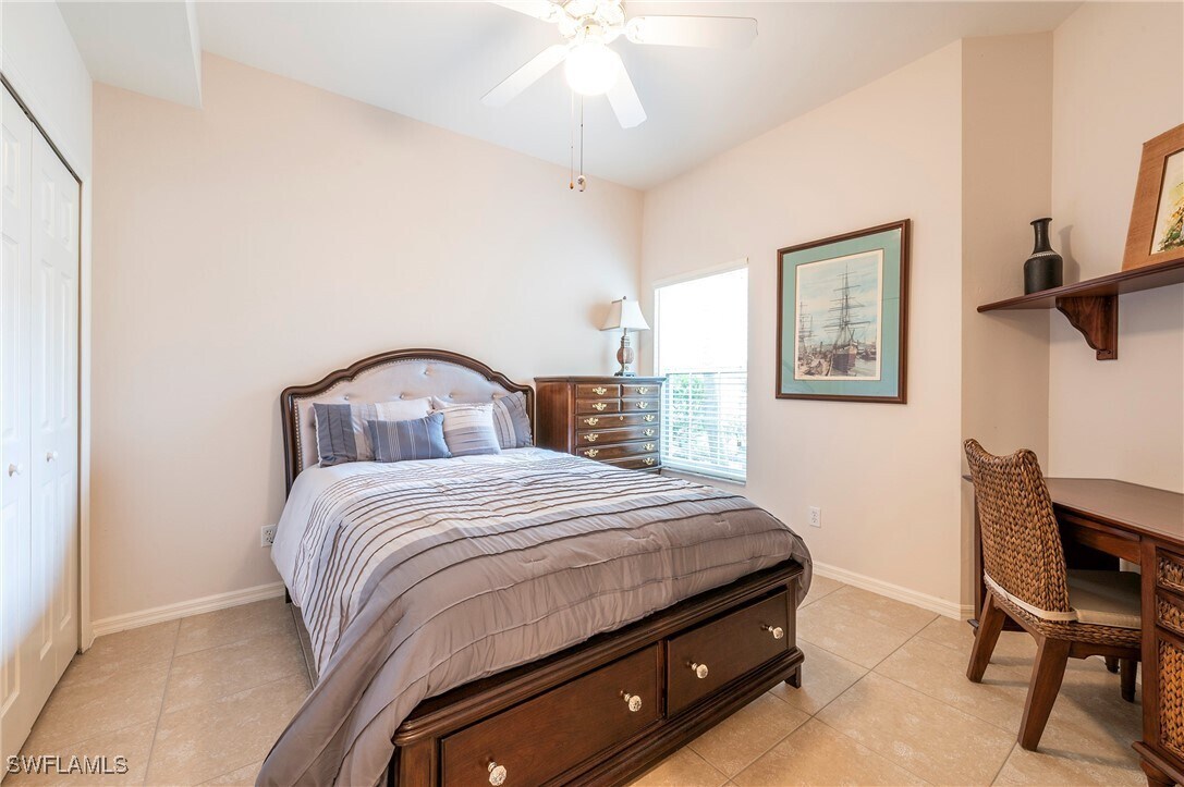 Foto principal - 15150 Royal Windsor Ln