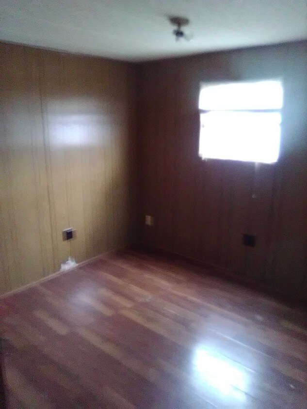 Foto del edificio - 106 NE US 24 HWY