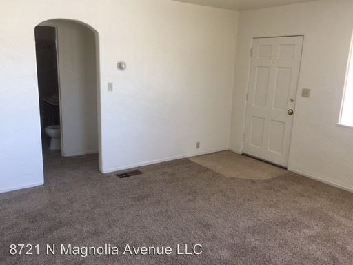 Foto del edificio - 8721 N Magnolia Ave
