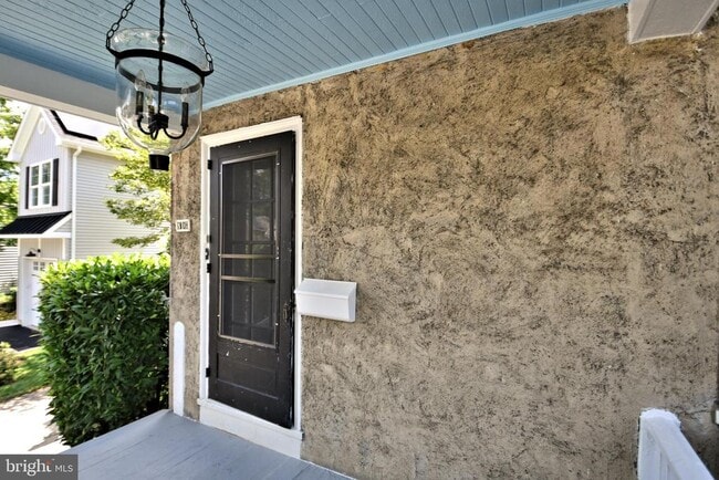 Foto del edificio - 816 E Southampton Ave