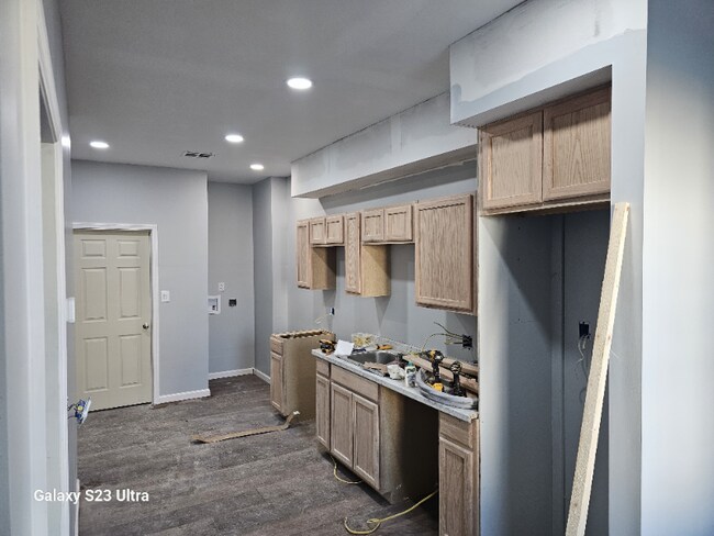 Foto del edificio - 711 N Ohio Ave