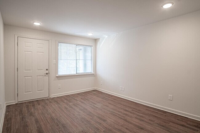 Avondale Point Apartments Birmingham Al Apartments Com