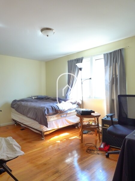 Foto del edificio - 38 Hardwick St